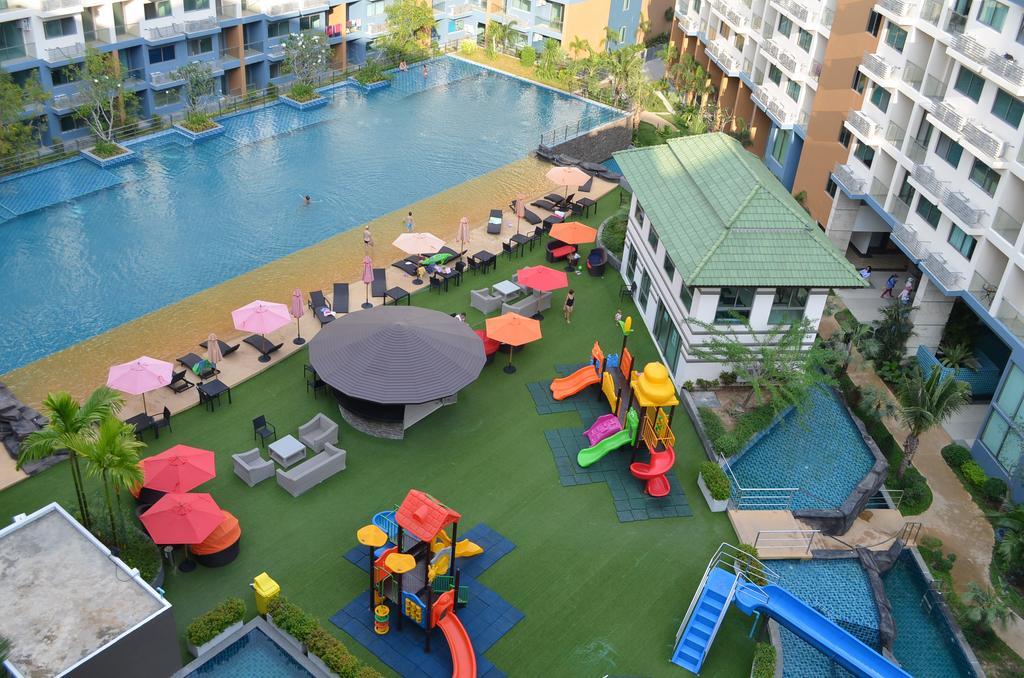 Laguna Beach Resort 2 ジョムティエンビーチ エクステリア 写真